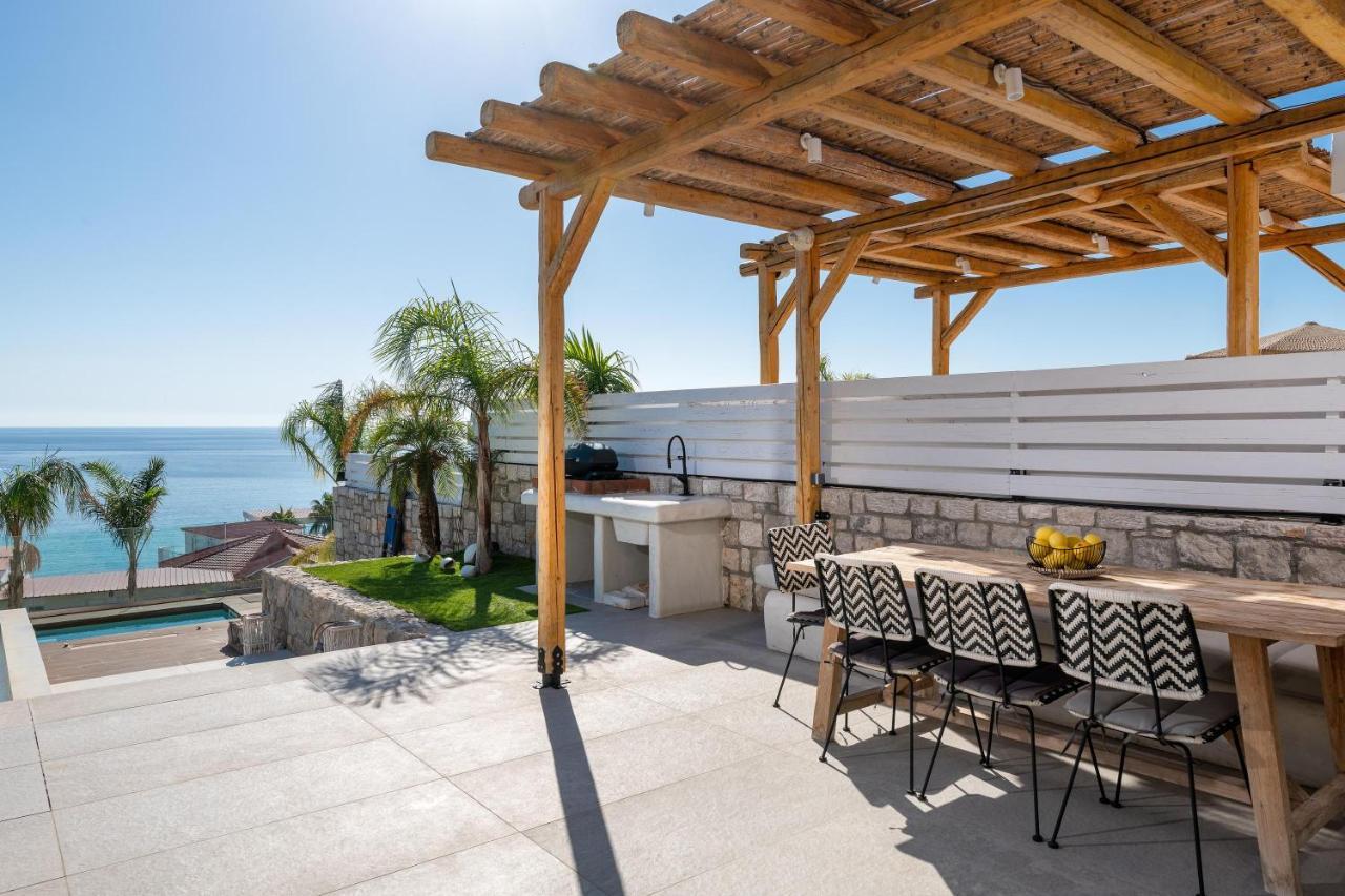 Lido Blue Villa Pefki Екстериор снимка